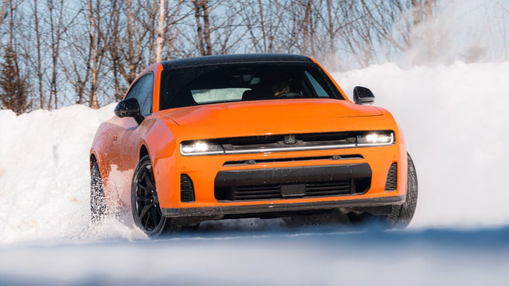 Dodge’s AWD Charger Turns a Muscle Car Into an All-Season Beast