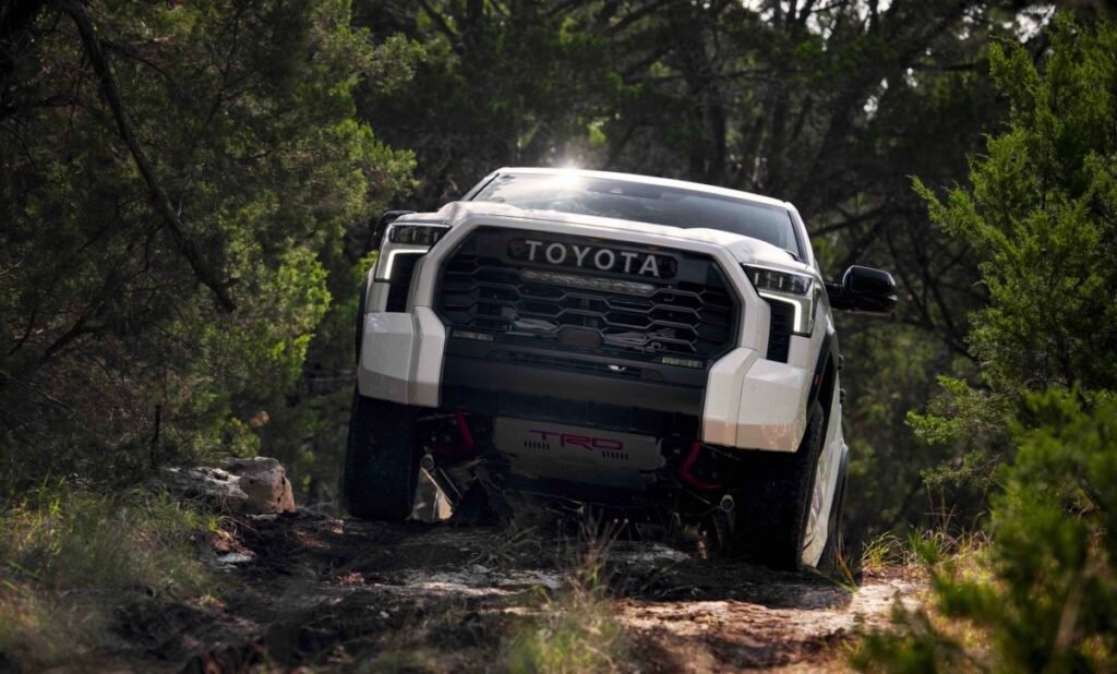 Toyota Tundra TRD Hammer Could Be the Ultimate Raptor Rival