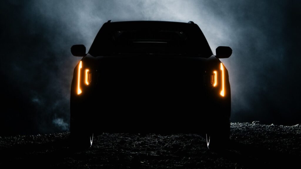 All-New 2027 Kia Seltos Teased Ahead of New York Auto Show Debut