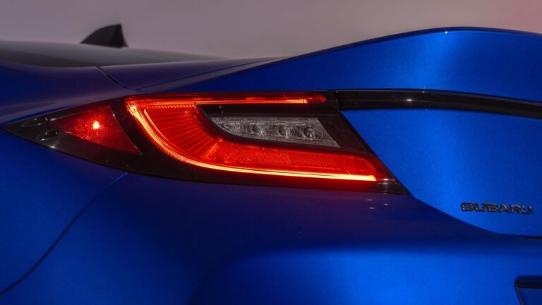 Subaru BRZ vs Toyota 86: Why The $5,000 Diffrence?