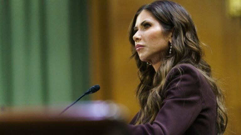 Noem pressed to apologize by Klobuchar for labeling Good, Pretti as domestic terrorists