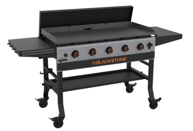 Blackstone Bronco 5-Burner 44″ Propane Outdoor Griddle only $397 shipped!