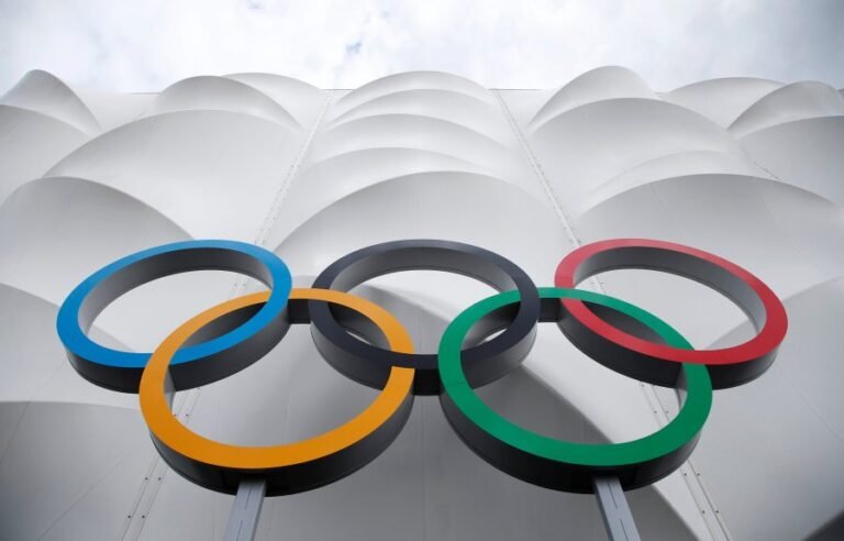 Trans women athletes banned from Olympics under new IOC policy