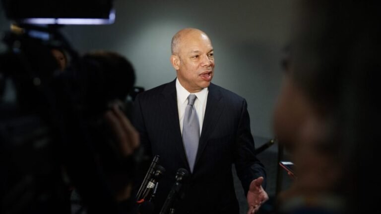 Obama's former DHS secretary calls to end shutdown, pointing to Iran threat
