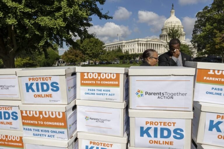 House Commerce Chair unveils new kids safety package after bipartisan talks collapse