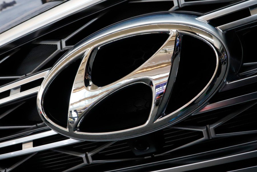 Hyundai recalls family-friendly Palisade SUVs after child dies