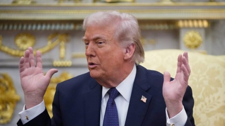 Trump moves to give oil ships financial cover amid Iran war