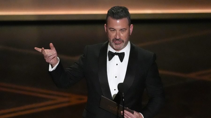 Jimmy Kimmel takes swipe at 'Melania' documentary at Oscars