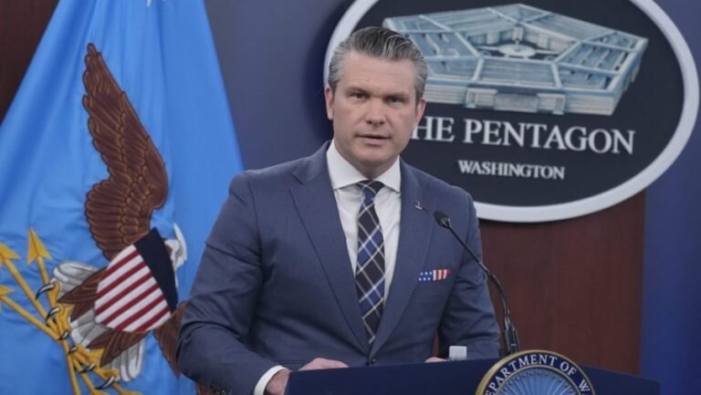 Judge rules Pentagon press policy under Hegseth unconstitutional 
