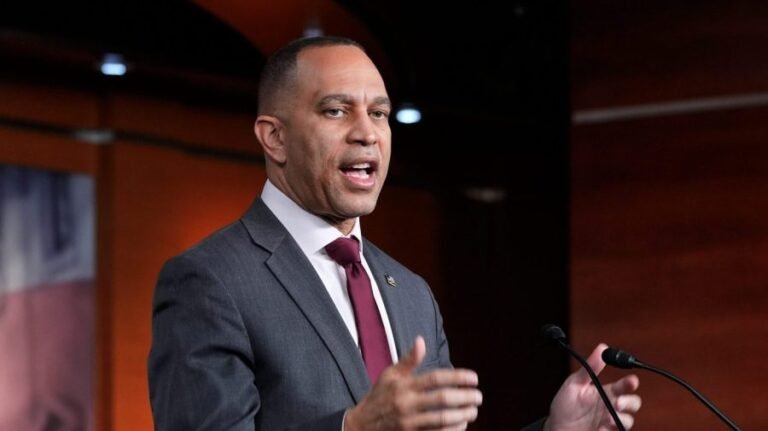 Jeffries bashes Trump as hypocrite for voting by mail: 'King-like behavior'