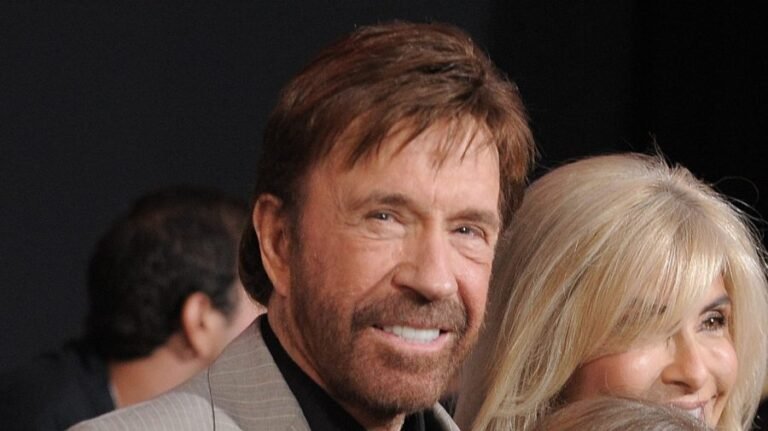 Chuck Norris dies at 86