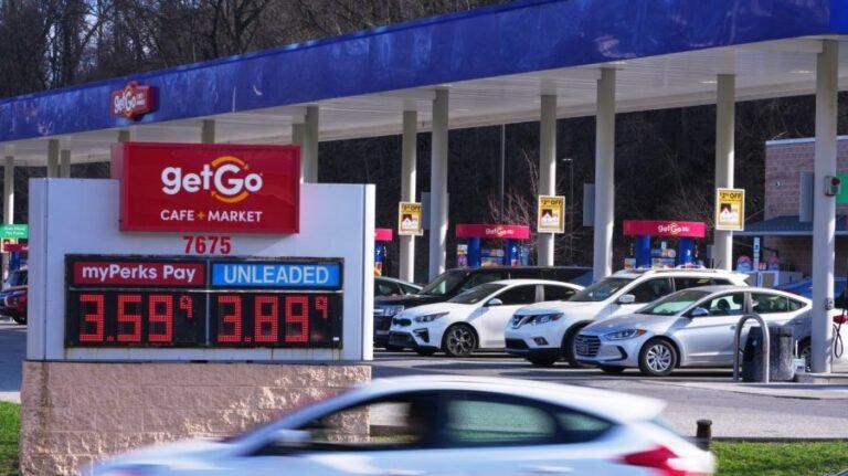 Americans expect fuel costs will keep climbing: Poll