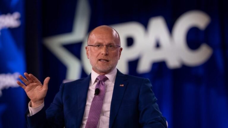 FCC's Brendan Carr: Trump is 'winning' against 'fake news media'