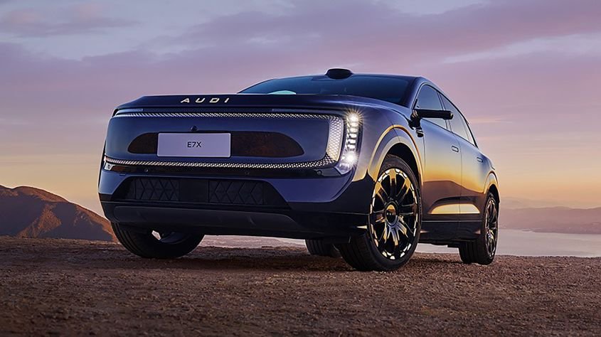 New AUDI E7X - pictures