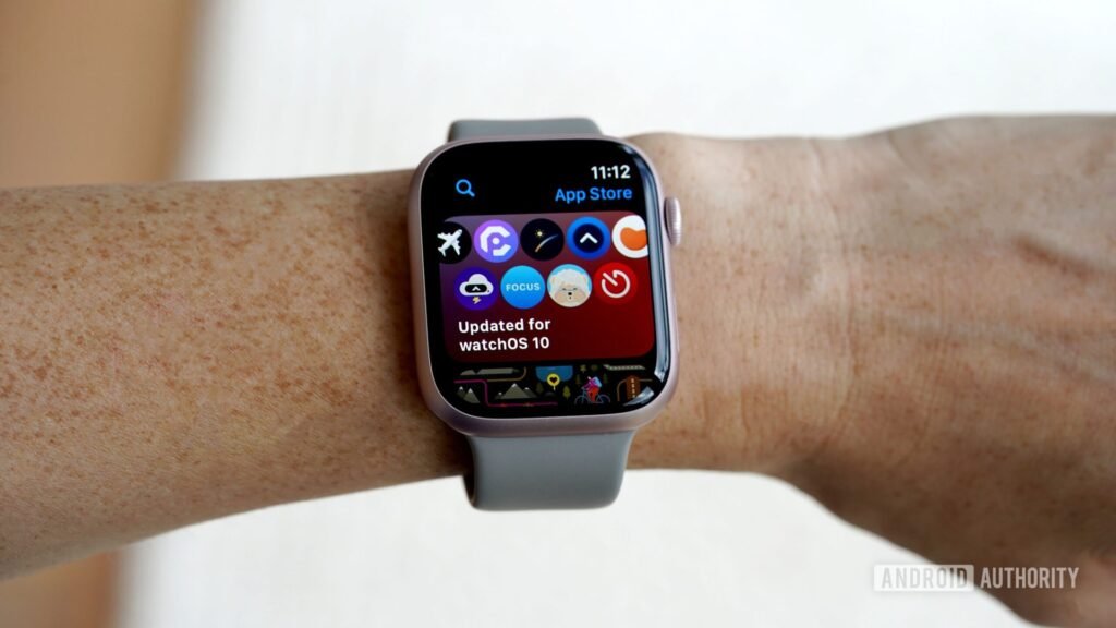 Insane deal drops Apple Watch Series 9 an all-time low price — and it’s not even close