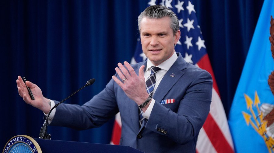 Hegseth prays at service for violence against 'those who deserve no mercy'