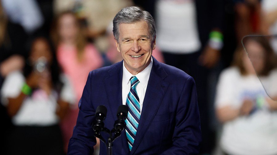 Cooper leads Whatley by 8 points in NC Senate race: Survey 