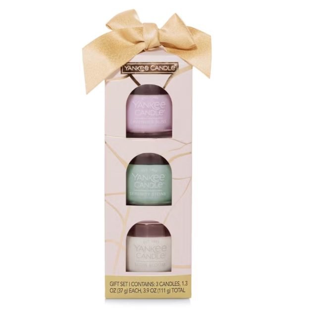 Yankee Candle Little Luxuries Minis Gift Set only $6!