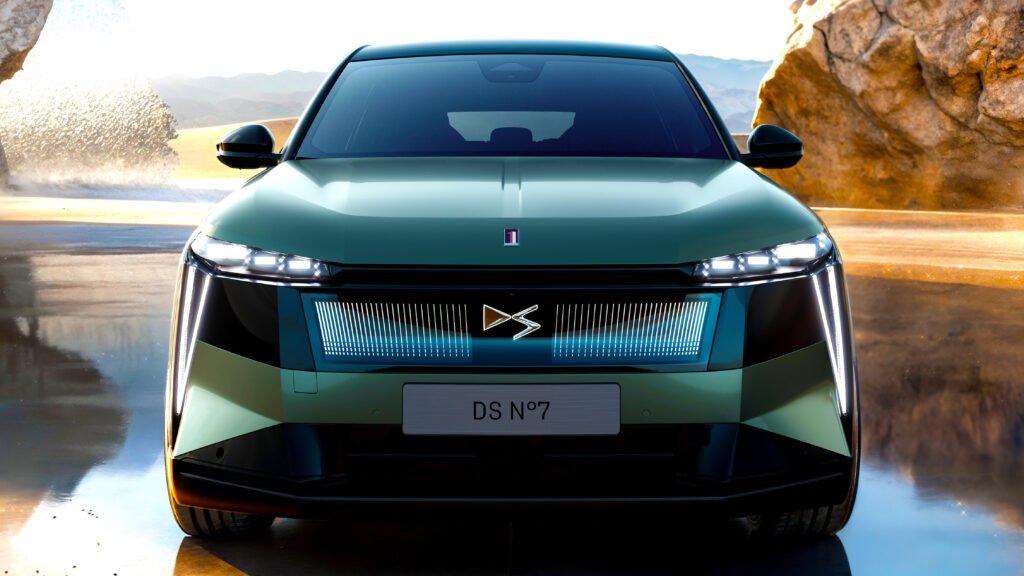 DS Redesigns Their Best-Seller And Gives It A New Name