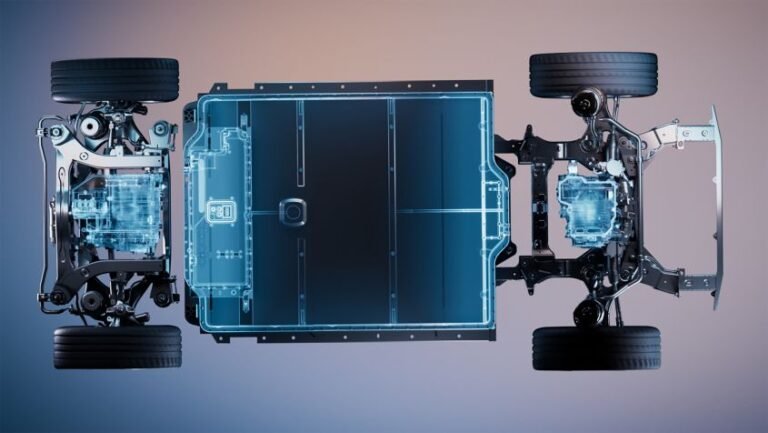 New Renault Megane and Scenic tech details promise 466-mile EV range and 10-minute charging