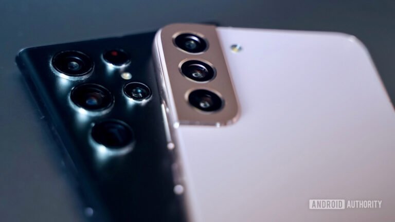 Samsung is paying customers back over its Galaxy S22 throttling feature