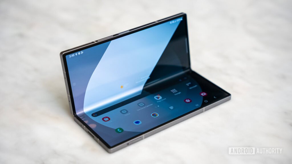 One UI 8.5 beta could come to Samsung’s older foldables soon
