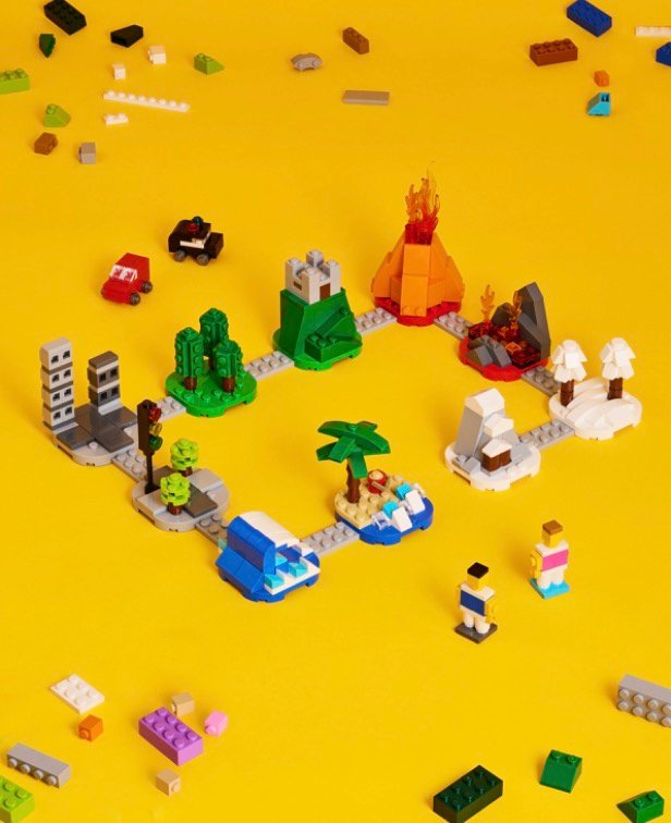Free LEGO Creativity Workshops on March 8th!