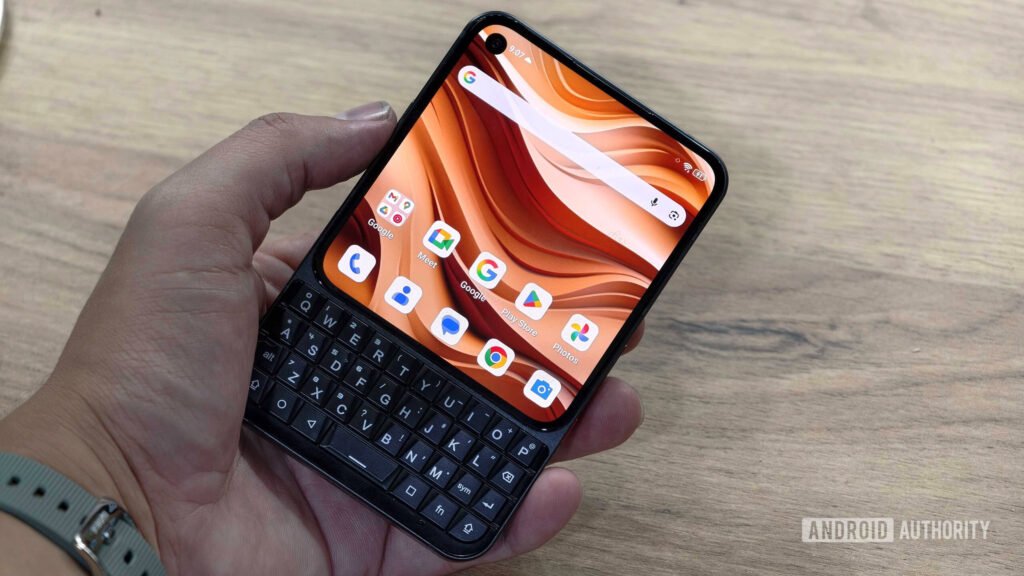 This Android phone with a QWERTY keyboard is already a hot seller