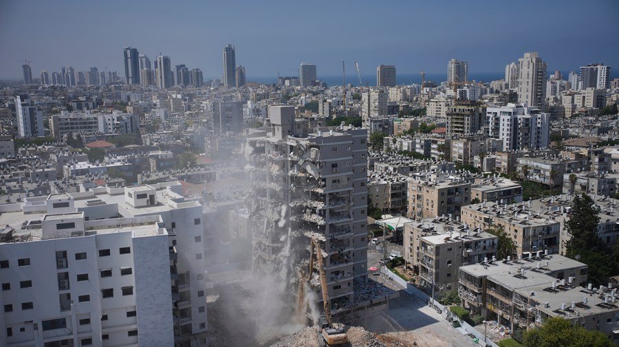 Ex-NATO ambassador: Iran war will have ‘far greater reverberations’ than war in Iraq