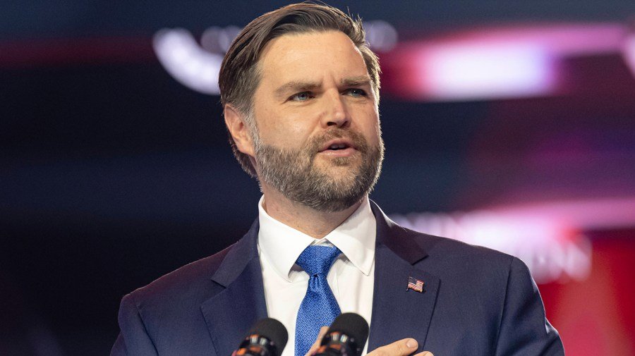 Watch live: Vance speaks in North Carolina battleground district