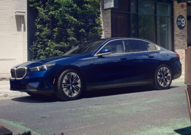 BMW Says Americans Don’t Want Long-Wheelbase Cars