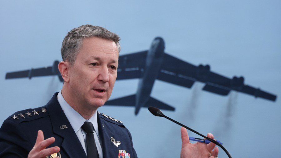 Pentagon set to deploy 2,000 troops from 82nd Airborne to Middle East