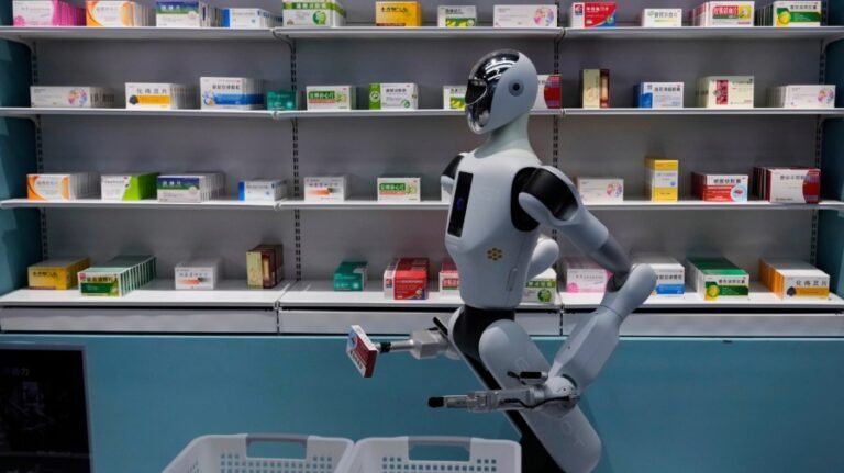 Senators introducing ban on government use of Chinese robots