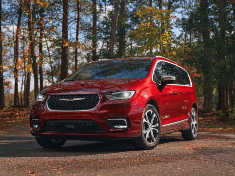 Chrysler Recalls Nearly 180,000 Pacifica and Voyager Vans for Bad Airbags