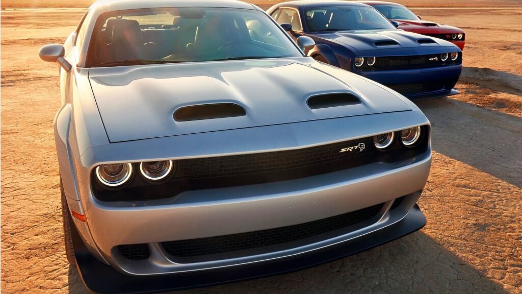 Dodge Challenger SRT Hellcat Manual Pricing: Clean vs. Near New