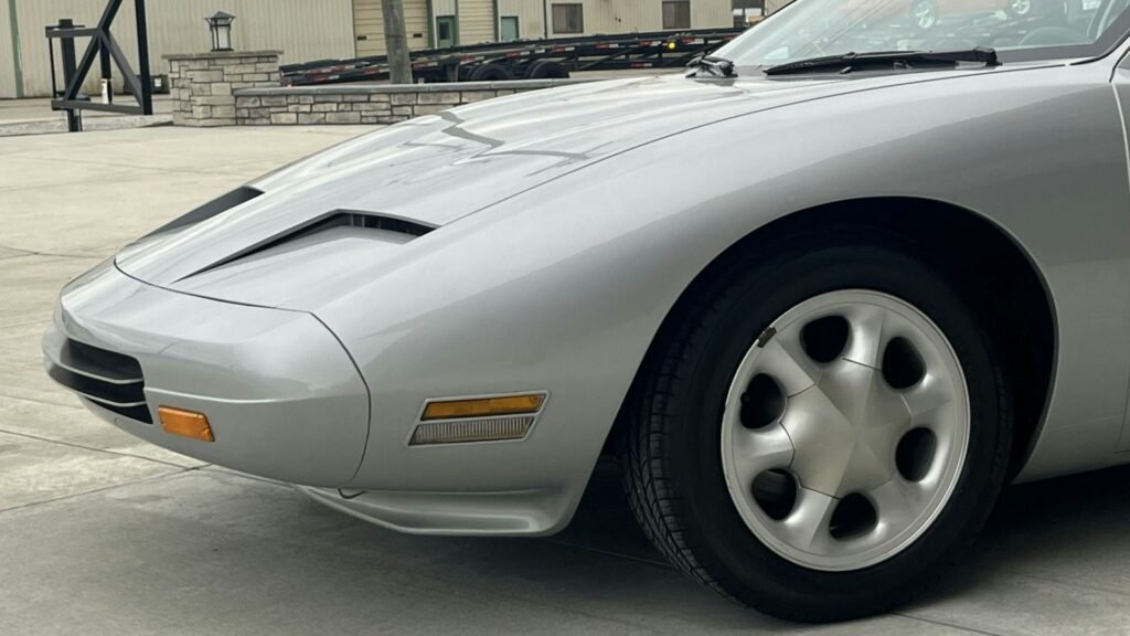 America's Lost V8 Supercar Was Meant To be A Corvette Killer With A Chevy Heart