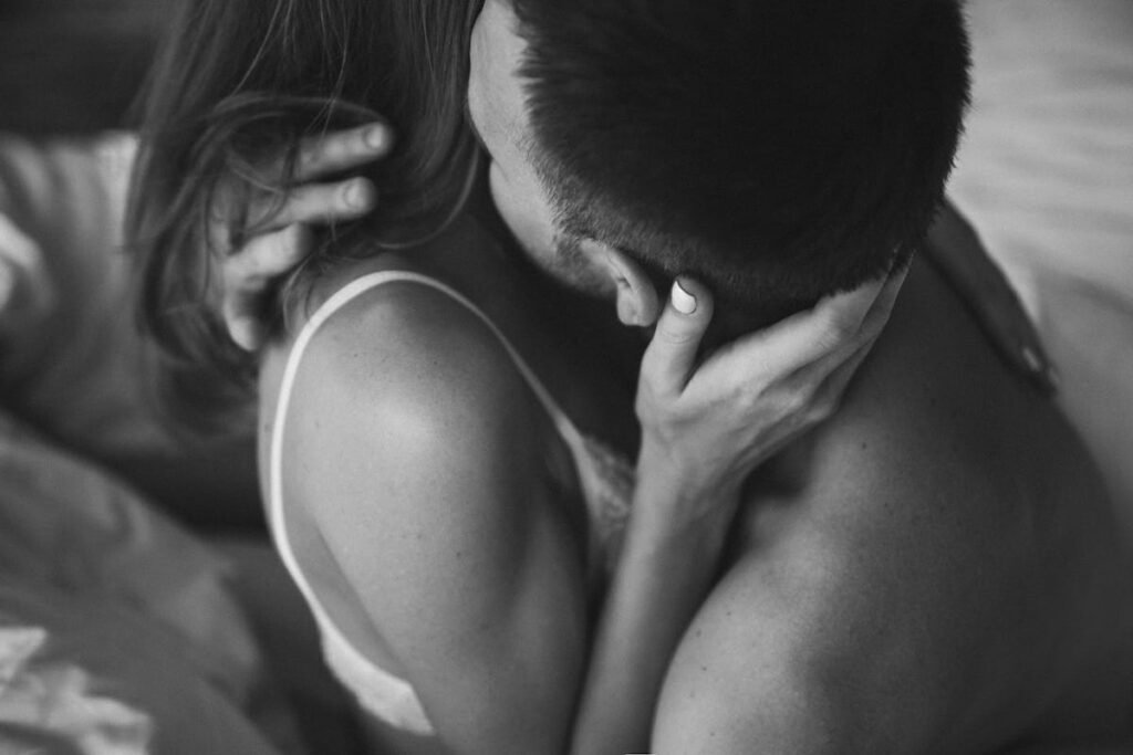 Why Do Women Like To Be Called 'Good Girl' In Bed? Sexperts Explain