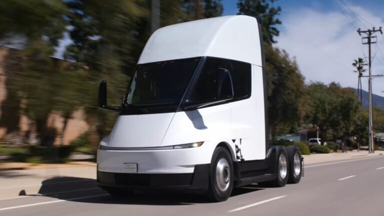 Jay Leno Drives Tesla Semi With Battery Designed to Last 1 Million Miles