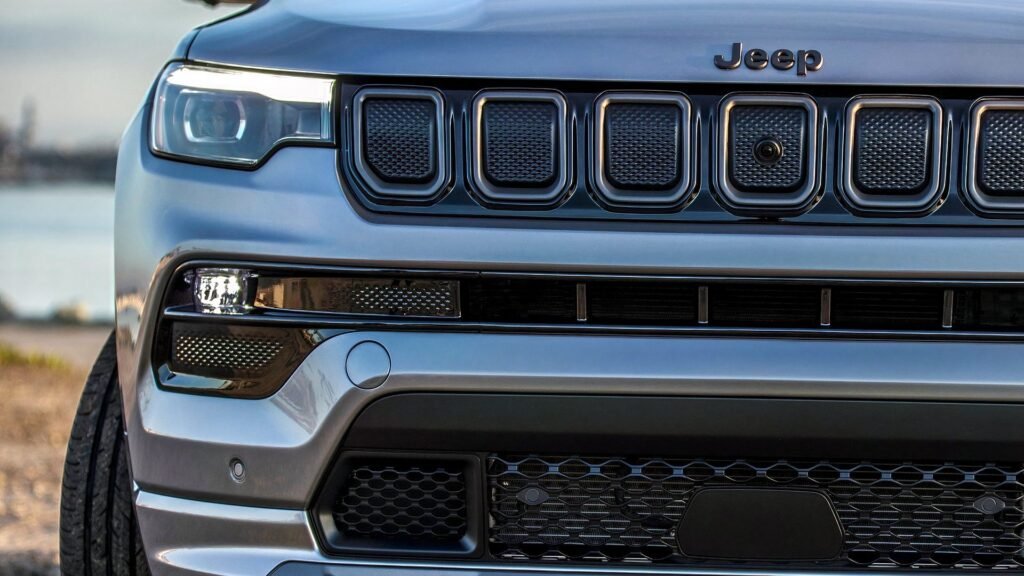 Jeep Compass 2023: Turbocharged, 4WD & Advanced Safety for $15,000