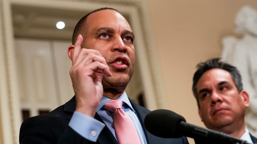 Jeffries: 'We are seeing the beginning of an all-out war in the Middle East'