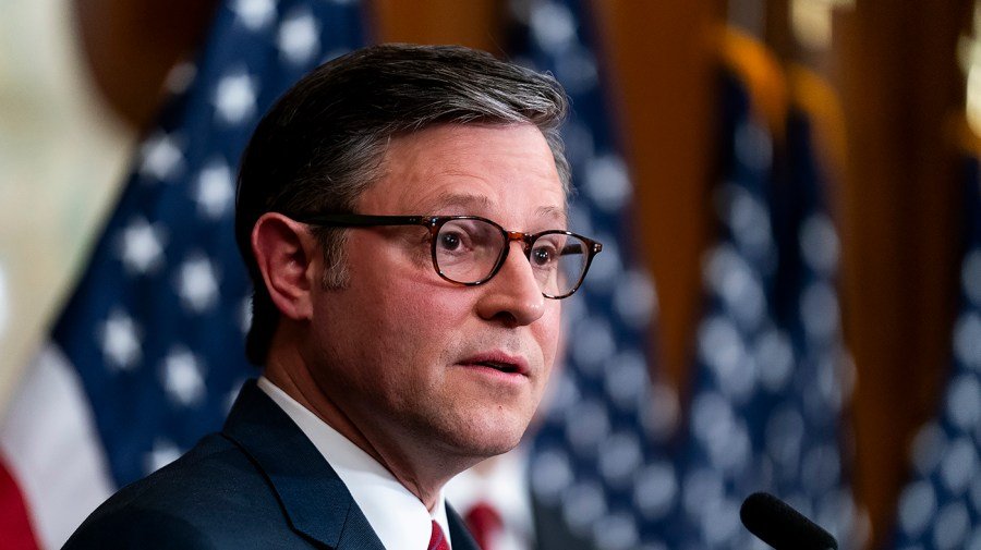 House GOP pushes spy powers vote to April amid opposition