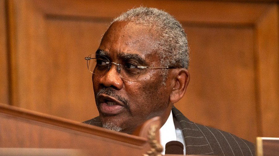 Democrats demand top Trump aides testify on Iran war decisions, planning