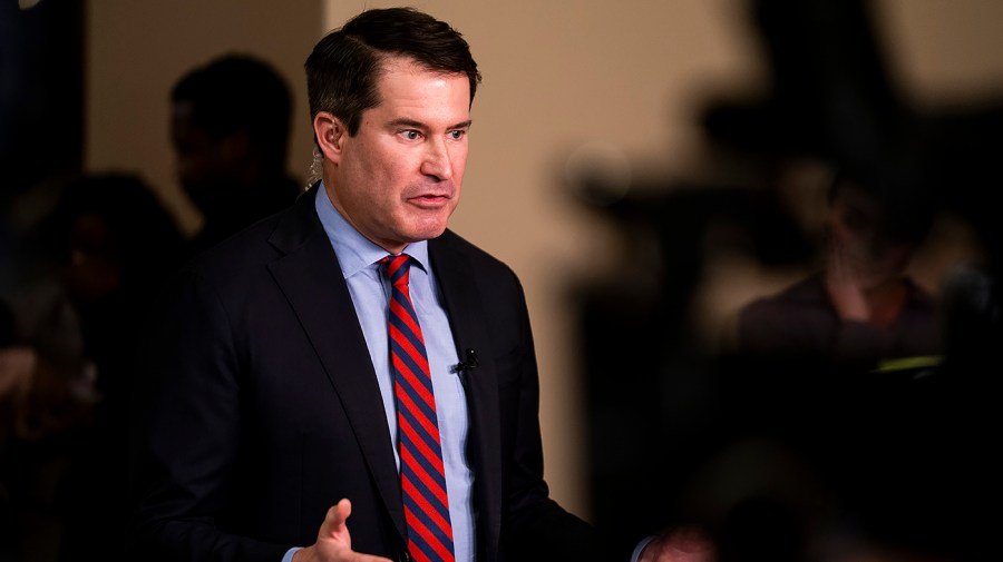 House Democrat says Trump 'begging' China to help with Iran: 'We are losing'