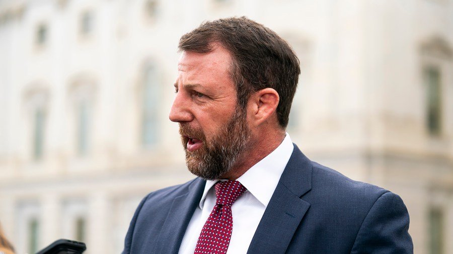 Live updates: Mullin faces DHS questions; senators to confront Gabbard, Ratcliffe on global threats