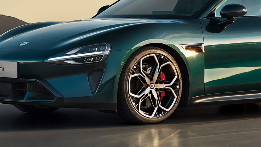 Xiaomi Makes Its Porsche-Fighting SU7 Sedan Even Better With Upgraded Trims
