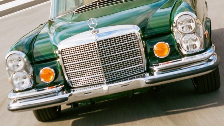 Old Mercedes 280SE Restomod Combines Timeless Style With An AMG V8