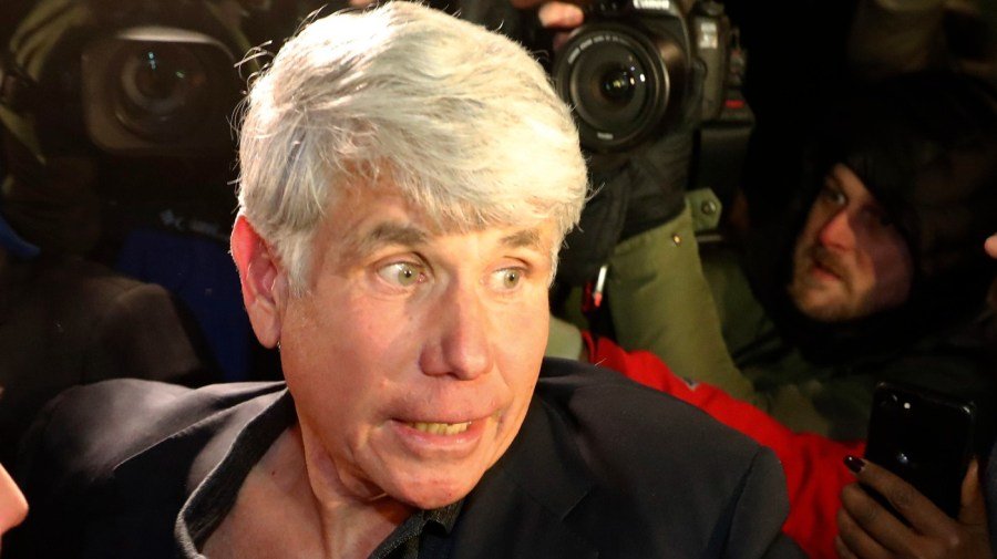 Hannity hosts Rod Blagojevich on new podcast