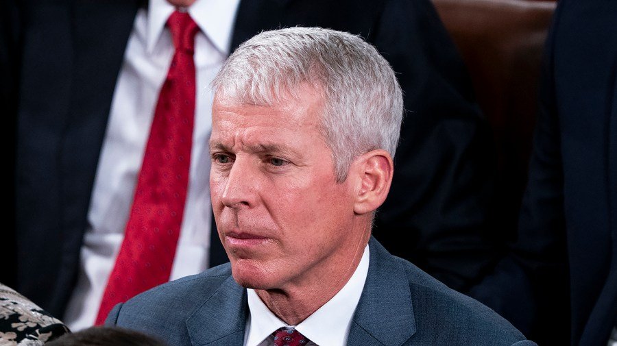 Energy secretary on gas prices: ‘Americans will feel it for a few more weeks’