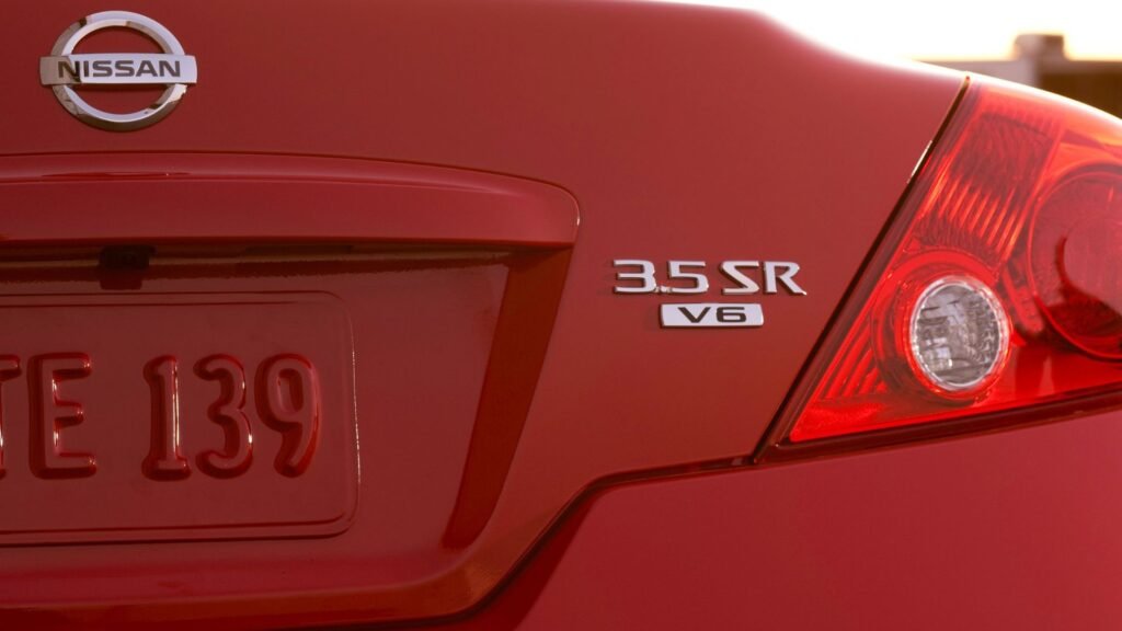 Nissan's Final V6-Powered And Manual-Equipped Altima Is A Steal In 2026