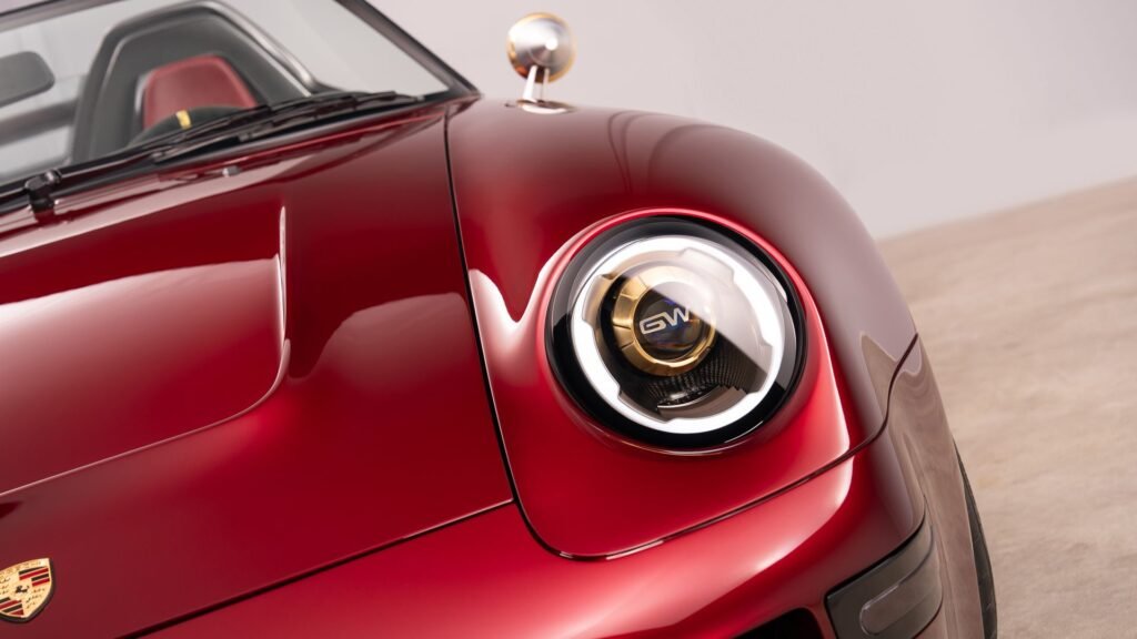 Gunther Werks' 840-HP Porsche Speedster Gets A Six-Speed Stick And Our Full Attention